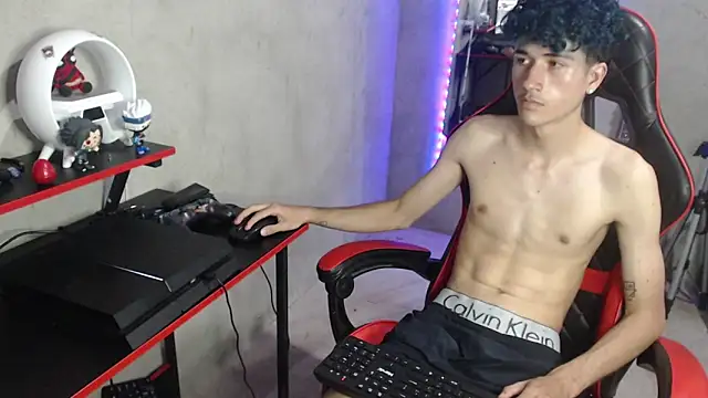 Johnny cagee  online show from June 12, 2026, 11:46 pm