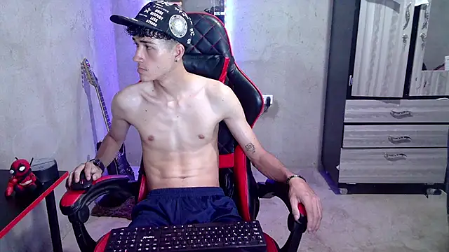 Johnny cagee  online show from July 24, 2026, 12:08 am