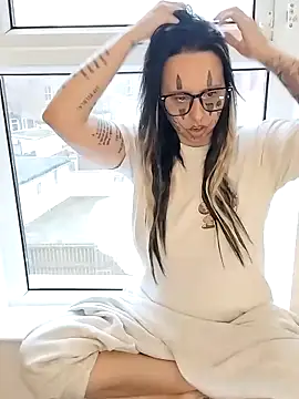 Snapshot of ThatAltGirl chatting on February 1, 2026, 12:48 pm ThatAltGirl online show from February 1, 2026, 12:48 pm