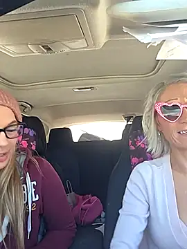 BeautifulFire23 online show from February 9, 2026, 5:06 pm