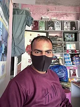 Snapshot of hardlysuck chatting on February 5, 2026, 7:46 am hardlysuck online show from February 5, 2026, 7:46 am