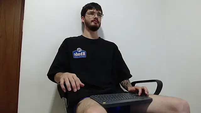 joseh0se online show from April 3, 2026, 1:36 am