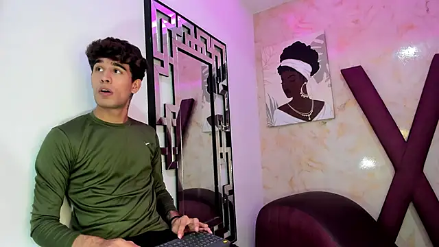 PRETTY COCK1 online show from March 5, 2026, 1:45 am