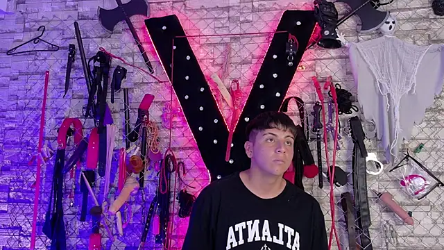 Arion and Velvet bdsm online show from May 19, 2026, 8:04 pm