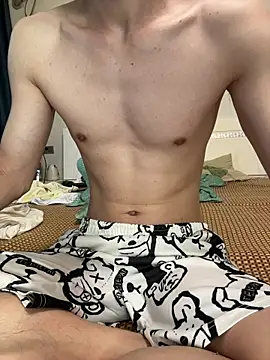 llkiki online show from March 27, 2026, 5:02 am