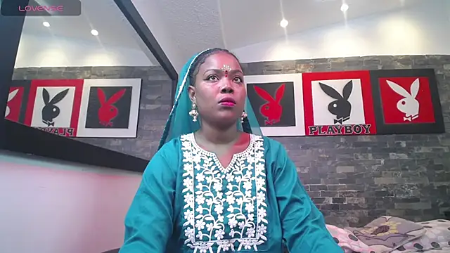 kavya suri  online show from February 16, 2026, 6:59 pm