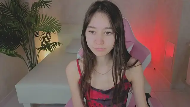 Nicole Brownie online show from June 1, 2026, 12:34 am