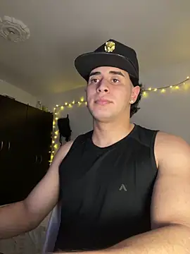 Maximuz1920 online show from April 27, 2026, 11:36 pm