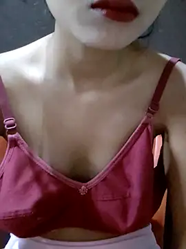 twinkle20 online show from February 9, 2026, 7:12 am