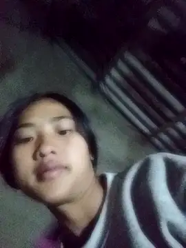 Snapshot of Hoa-tuylip chatting on February 2, 2026, 10:41 pm Hoa-tuylip online show from February 2, 2026, 10:41 pm