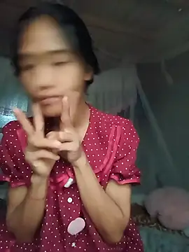 Snapshot of Hoa-tuylip chatting on July 19, 2026, 12:25 am Hoa-tuylip online show from July 19, 2026, 12:25 am