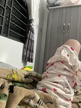 Snapshot of Phuonghot189 chatting on February 3, 2026, 4:45 pm Phuonghot189 online show from February 3, 2026, 4:45 pm