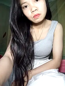 derylove  online show from March 30, 2026, 2:23 am