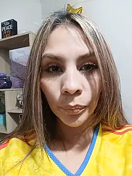 DulceRodriguez1 online show from June 23, 2026, 9:57 pm