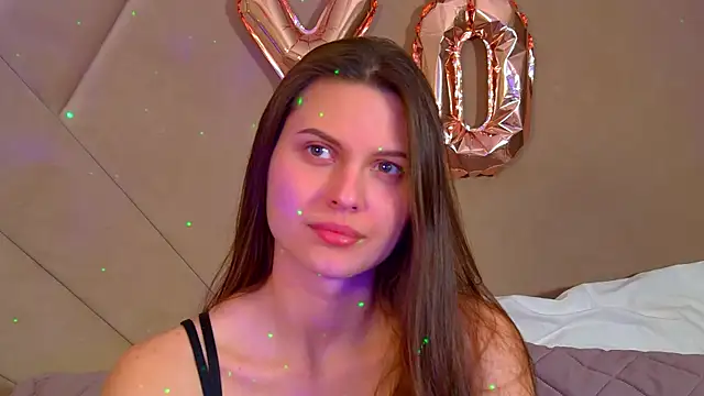 Snapshot of AliceVersal chatting on February 24, 2026, 4:32 am AliceVersal online show from February 24, 2026, 4:32 am