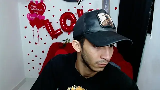 Caius fox online show from February 17, 2026, 11:18 am