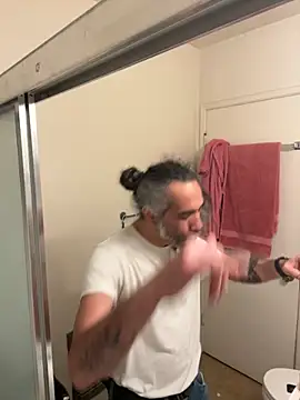 DaddyScorpio78 online show from February 21, 2026, 11:33 am