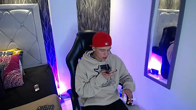 Dominik Souza online show from February 4, 2026, 3:34 am