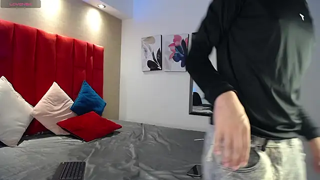 Dominik Souza online show from March 15, 2026, 5:19 pm