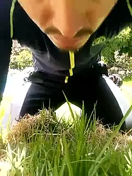 Snapshot of serranoandre chatting on February 28, 2026, 4:19 pm serranoandre online show from February 28, 2026, 4:19 pm