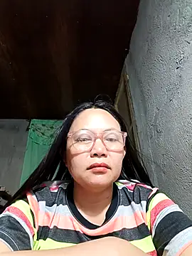 hotpinay 45 online show from March 15, 2026, 7:47 am