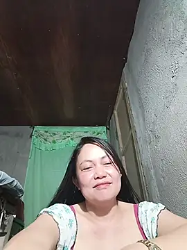 hotpinay 45 online show from May 22, 2026, 9:37 am