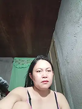 hotpinay 45 online show from May 25, 2026, 2:28 am