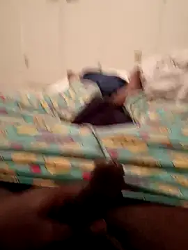 Snapshot of Droski21 chatting on March 4, 2026, 8:31 am Droski21 online show from March 4, 2026, 8:31 am