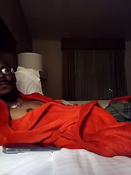 Snapshot of palmdaledyker chatting on February 28, 2026, 12:28 pm palmdaledyker online show from February 28, 2026, 12:28 pm