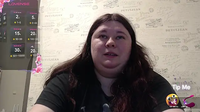Snapshot of Elina-Bondi chatting on May 29, 2026, 8:40 pm Elina-Bondi online show from May 29, 2026, 8:40 pm