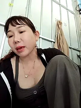 Ana-love2026 online show from March 5, 2026, 2:18 am