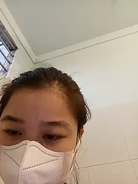 Daisy-lusia2026 online show from May 21, 2026, 10:17 pm