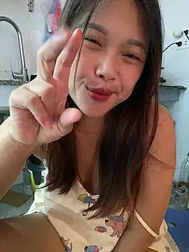 Snapshot of Emxinhka1 chatting on August 9, 2026, 8:41 am Emxinhka1 online show from August 9, 2026, 8:41 am