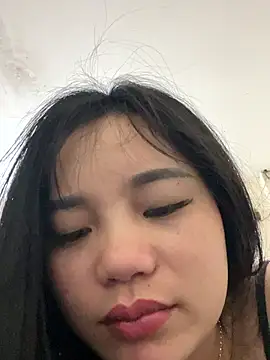  Lylyy online show from April 1, 2026, 4:35 am