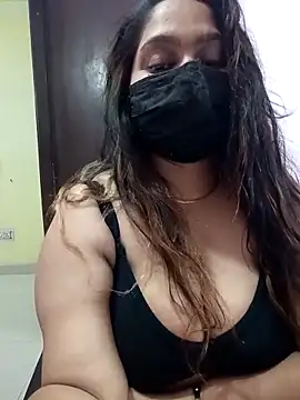 Aliya Hott online show from March 25, 2026, 7:31 pm