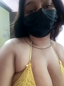 Snapshot of Aliya_Hott chatting on July 2, 2026, 6:08 am Aliya Hott online show from July 2, 2026, 6:08 am