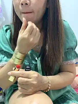 Snapshot of Baby-lovely69 chatting on February 7, 2026, 11:41 pm Baby-lovely69 online show from February 7, 2026, 11:41 pm