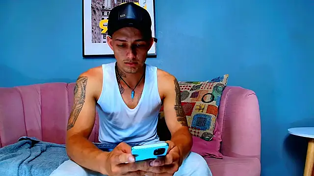 Snapshot of _angel_rivera chatting on March 13, 2026, 11:33 pm angel rivera online show from March 13, 2026, 11:33 pm