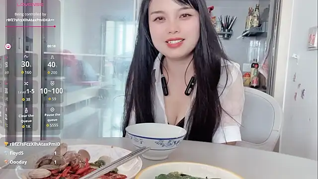 Snapshot of xianxian-baby chatting on May 28, 2026, 2:20 am xianxian-baby online show from May 28, 2026, 2:20 am