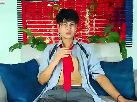 ThiiagoSaeenz online show from February 19, 2026, 3:30 pm