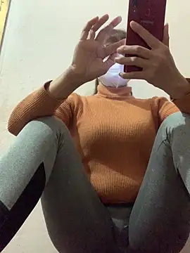 YANINA120 online show from February 22, 2026, 2:04 pm