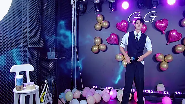 Snapshot of TNT-888 chatting on February 14, 2026, 2:52 am TNT-888 online show from February 14, 2026, 2:52 am