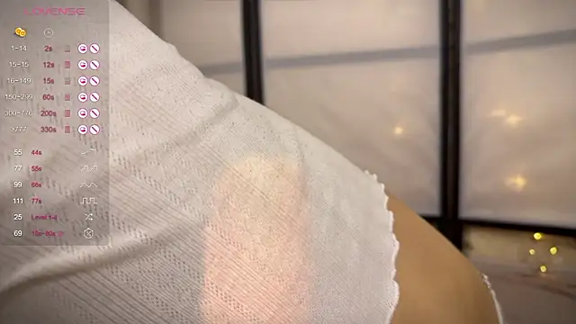 Snapshot of noxxiii chatting on March 11, 2026, 4:07 am noxxiii online show from March 11, 2026, 4:07 am