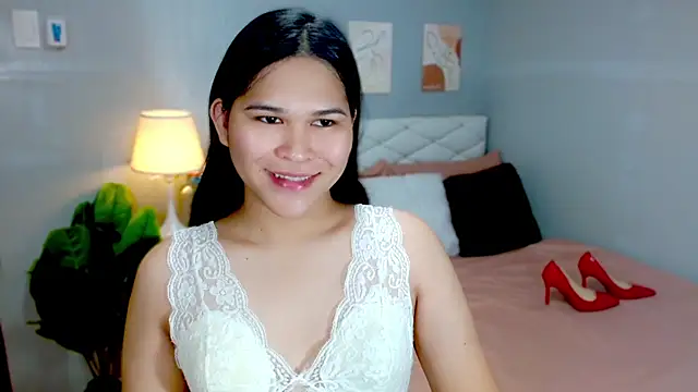 alianabrooks online show from May 6, 2026, 2:44 pm