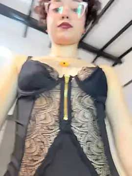 luci butterfly online show from February 23, 2026, 7:22 pm