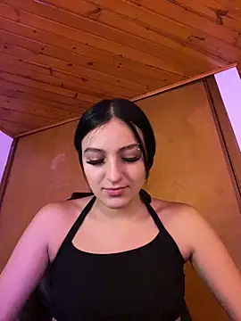 Snapshot of Valery_pink18 chatting on February 20, 2026, 1:46 am Valery pink18 online show from February 20, 2026, 1:46 am