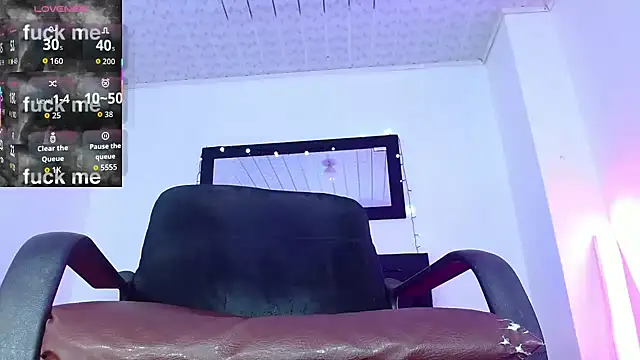 hotboyluxe online show from July 9, 2026, 8:29 am