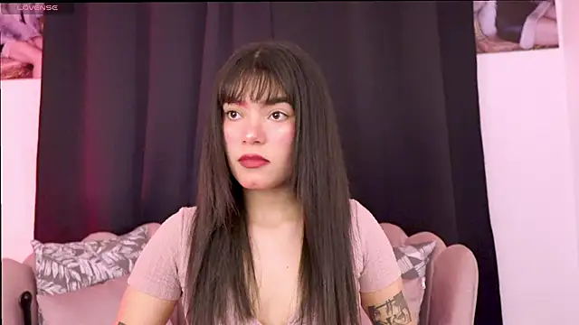 dakotacollins  online show from March 14, 2026, 1:44 am