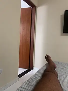 Renataalves online show from February 7, 2026, 10:41 am