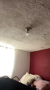 Bamby08 online show from March 18, 2026, 4:43 pm